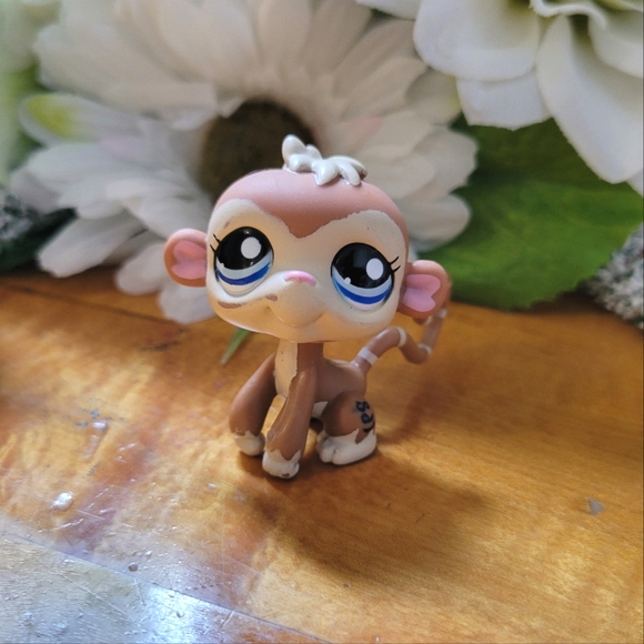 Littlest Pet Shop LPS #1450 Monkey Brown Cream Blue Eyes 2007 B - Picture 2 of 11